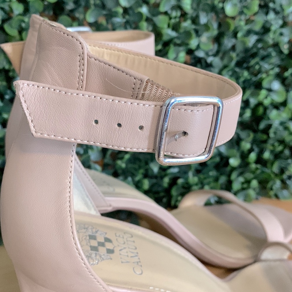 Vince Camuto Leather Buckle Strap Block Heels | 10M | Nude - Picture 6 of 12
